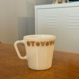 Singular Vintage Pyrex ‘Butterfly Gold’ Pattern #1410 D-handle Milk Glass Mug